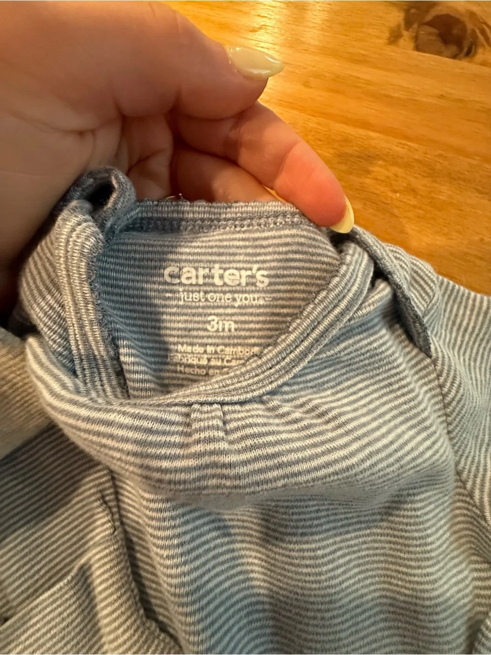 Set of 4 - Carter's onesie’s